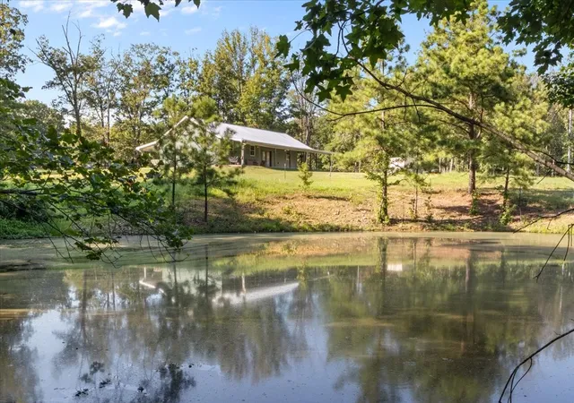 Photo 4 of Single family home for sale at 129 Upper Alsup Rd, Tennessee Ridge, TN 37178 | MLS# 3531676 | Listing updated on 2026-10-08