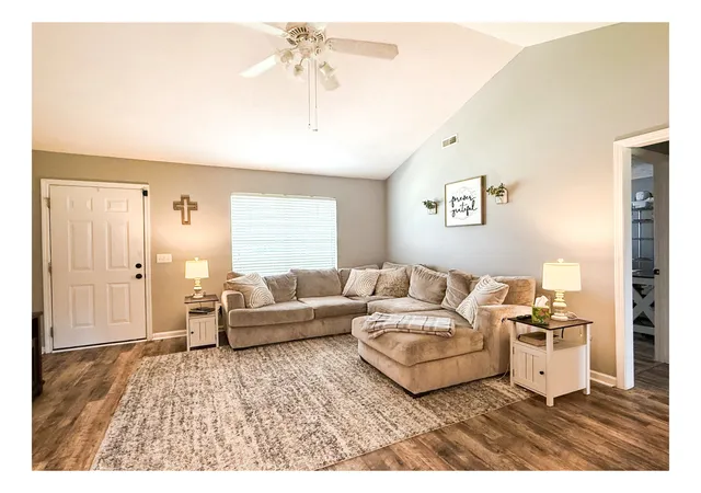 2nd image of 1109 Auldridge Dr, Christiana, TN 37037 | MLS# 3529952