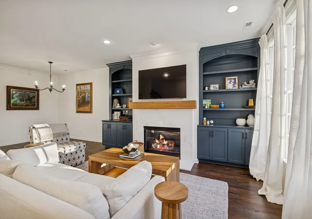 Photo 3 of Townhouse for sale at 102 Pearl St, Franklin, TN 37064 | MLS# 3530026 | Listing updated on 2026-09-02