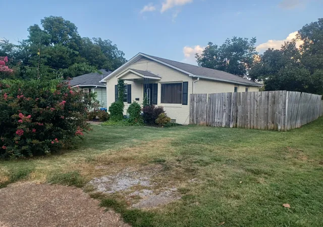 Photo 1 of Single family home for sale at 408 Hill St, Mount Pleasant, TN 38474 | MLS# 3541136 | Listing updated on 2026-09-03