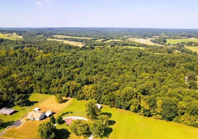Photo 3 of Land for sale at 1 Vanleer Hwy, Charlotte, TN 37036 | MLS# 3530522 | Listing updated on 2026-09-19