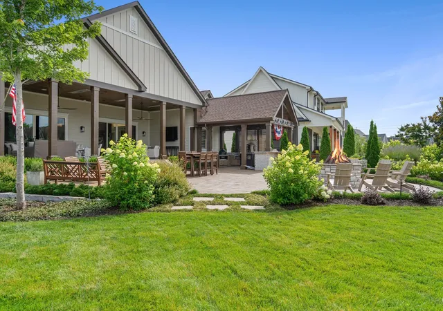 Photo 3 of Single family home for sale at 160 Wakeboard Way, Winchester, TN 37398 | MLS# 3529994 | Listing updated on 2026-09-01