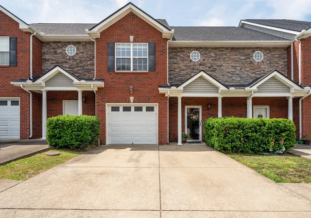 Photo 1 of Townhouse for sale at 302 Villa Cir, Lebanon, TN 37090 | MLS# 3530024 | Listing updated on 2026-09-04