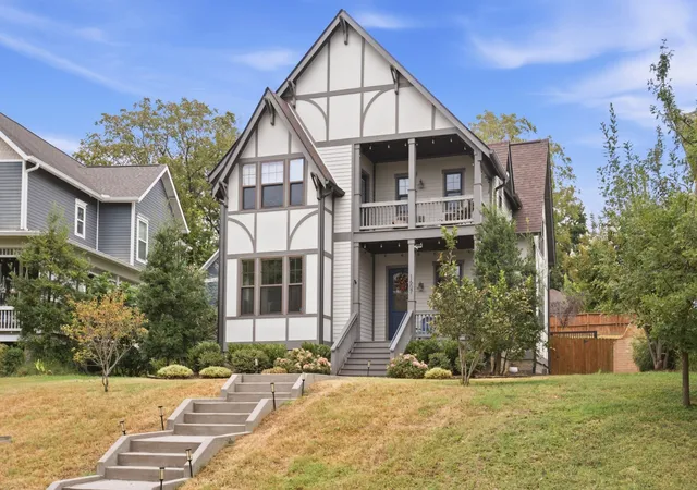 Photo 3 of Single family home for sale at 1607 Electric Ave, Nashville, TN 37206 | MLS# 3601463 | Listing updated on 2026-10-02