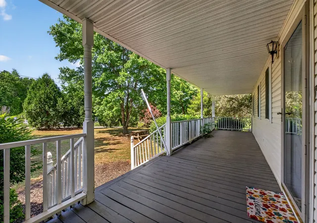 Photo 3 of Single family home for sale at 412 Rock Sta Rd, Rock Island, TN 38581 | MLS# 3530101 | Listing updated on 2026-09-04