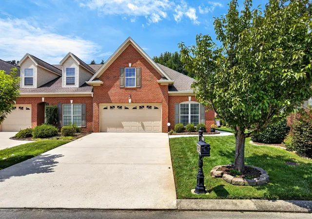 Photo 2 of Sale Pending at 7691 Lenox Tr Dr, Hixson, TN 37343 | MLS# 3530106 | Listing updated on 2026-09-17