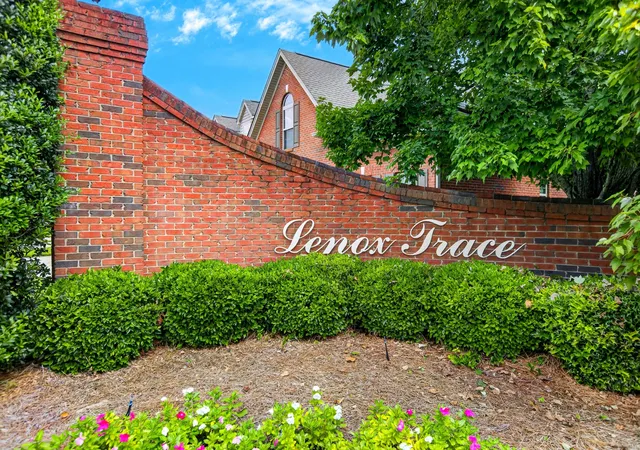 Photo 3 of Sale Pending at 7691 Lenox Tr Dr, Hixson, TN 37343 | MLS# 3530106 | Listing updated on 2026-09-17