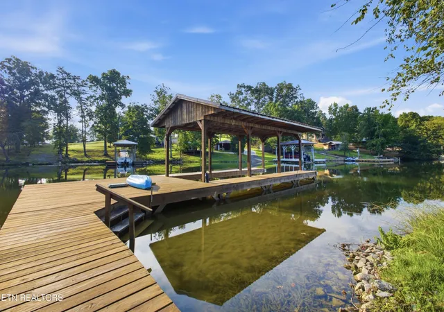 Photo 2 of Single family home for sale at 284 Amy Tr, Spring City, TN 37381 | MLS# 3530110 | Listing updated on 2026-09-02
