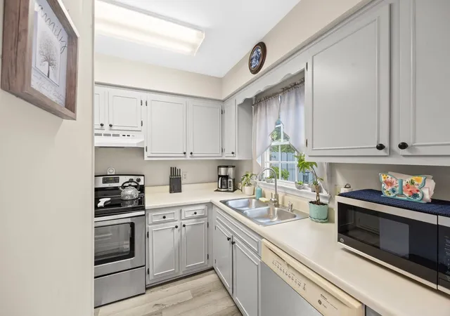 Photo 4 of Townhouse for sale at 507 Hickory Villa Dr, Nashville, TN 37211 | MLS# 3531615 | Listing updated on 2026-09-06