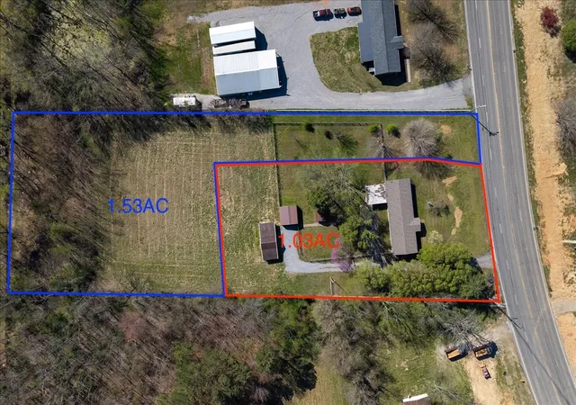 Photo 2 of Single family home for sale at 829 Highway 52 E, Portland, TN 37148 | MLS# 3541417 | Listing updated on 2026-09-04