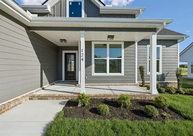 Photo 4 of Single family home for sale at 124 Lookout Dr, Winchester, TN 37398 | MLS# 3541078 | Listing updated on 2026-09-03