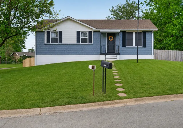 Photo 1 of Single family home for sale at 1593 Boxcroft Ct, Clarksville, TN 37042 | MLS# 3530294 | Listing updated on 2026-09-24