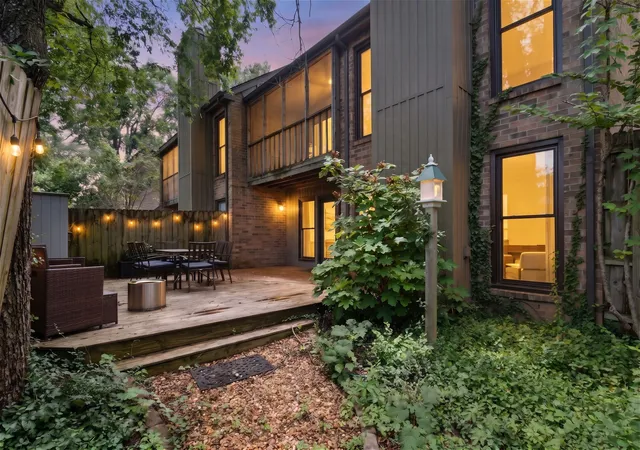 Photo 1 of Townhouse for sale at 817 Battlefield Dr, Nashville, TN 37204 | MLS# 3530180 | Listing updated on 2026-09-06