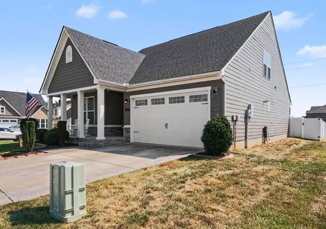 Photo 1 of Single family home for sale at 801 Raintree Dr, Smyrna, TN 37167 | MLS# 3541386 | Listing updated on 2026-09-24