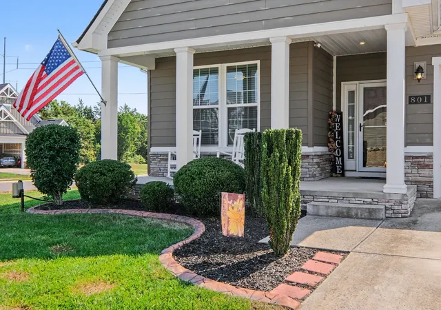 Photo 3 of Single family home for sale at 801 Raintree Dr, Smyrna, TN 37167 | MLS# 3541386 | Listing updated on 2026-09-24