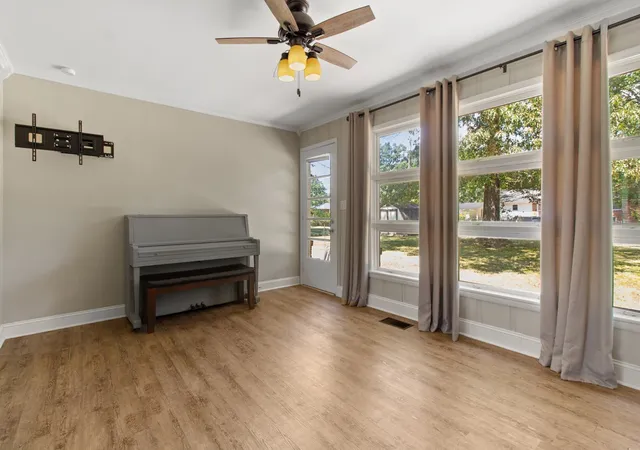 Photo 3 of Single family home for sale at 608 Bragg Cir, Tullahoma, TN 37388 | MLS# 3542601 | Listing updated on 2026-09-21