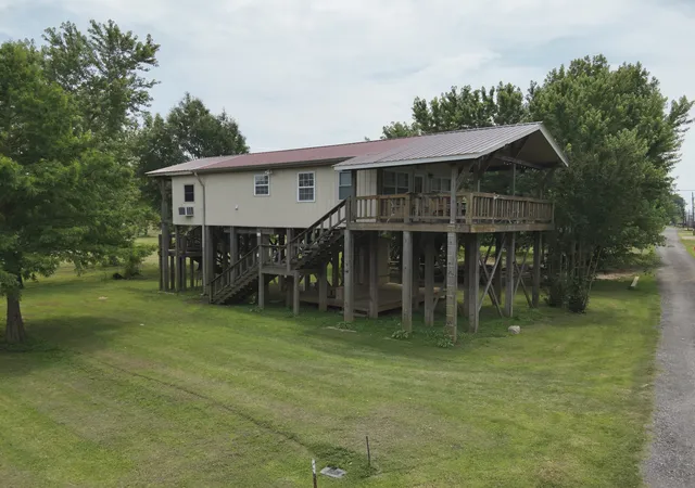 Photo 4 of Single family home for sale at 346 Martin Landing Rd, Lobelville, TN 37097 | MLS# 3530259 | Listing updated on 2026-09-01