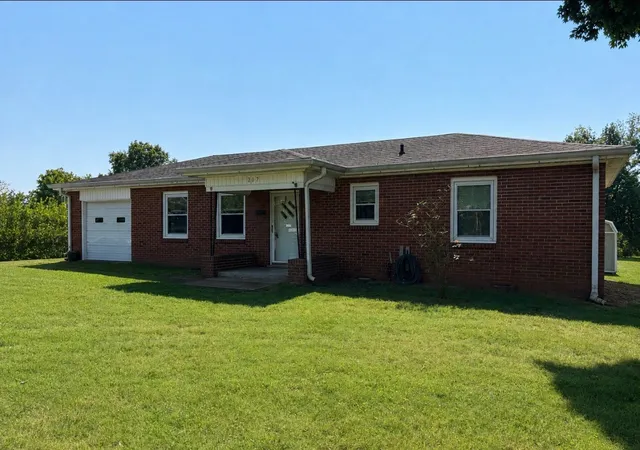 Photo 1 of Single family home for sale at 207 Gracy Ave, Smyrna, TN 37167 | MLS# 3540970 | Listing updated on 2026-09-03