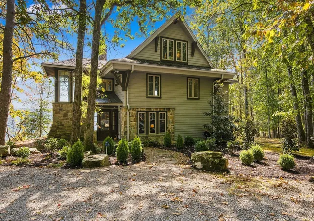 Photo 1 of Single family home for sale at 1460 Clifftops Ave, Monteagle, TN 37356 | MLS# 3601298 | Listing updated on 2026-10-28