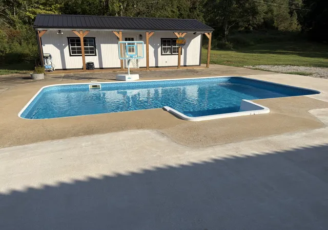 Photo 4 of Single family home for sale at 2315 Grandview, Lawrenceburg, TN 38464 | MLS# 3542947 | Listing updated on 2026-09-17