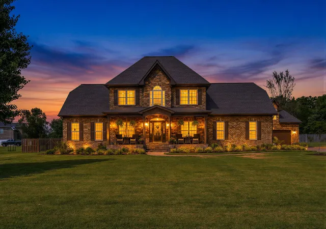 Photo 1 of Single family home for sale at 728 Furman Dr, Murfreesboro, TN 37129 | MLS# 3597913 | Listing updated on 2026-10-15