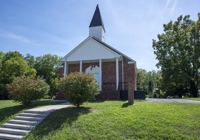 Photo 1 of Single family home for sale at 115 Peers St, Mc Minnville, TN 37110 | MLS# 3531047 | Listing updated on 2026-09-02
