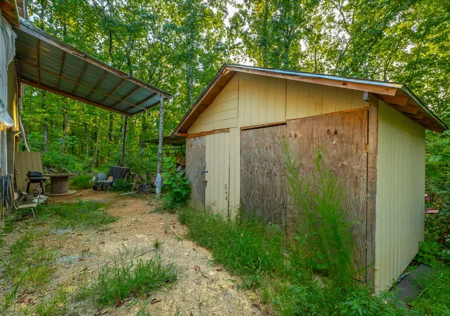 Photo 4 of Sale Pending at 836 Sussex Rd, Dayton, TN 37321 | MLS# 3530289 | Listing updated on 2026-09-24