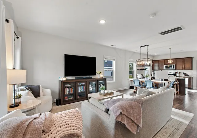 Photo 4 of Single family home for sale at 7534 Station Dr, Nashville, TN 37221 | MLS# 3541075 | Listing updated on 2026-09-03