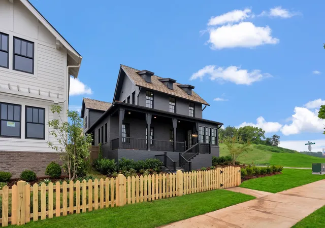 Photo 2 of Single family home for sale at 2537 Buckner Ln, Thompsons Station, TN 37179 | MLS# 3530276 | Listing updated on 2026-09-26