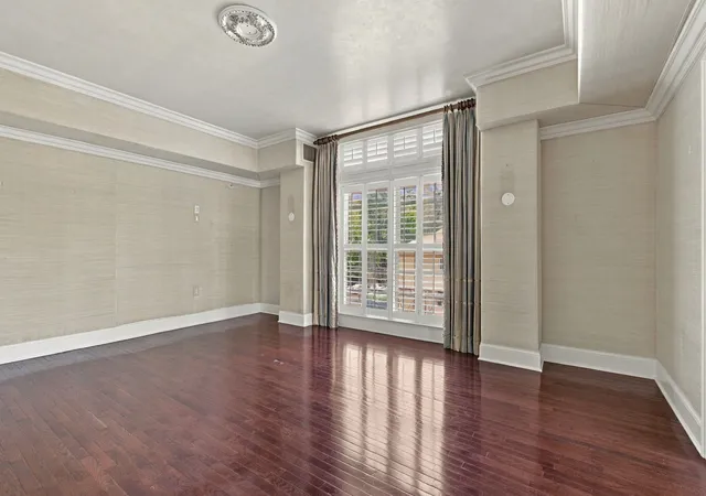 Photo 4 of Condo for sale at 3821 W End Ave #202, Nashville, TN 37205 | MLS# 3545090 | Listing updated on 2026-10-07