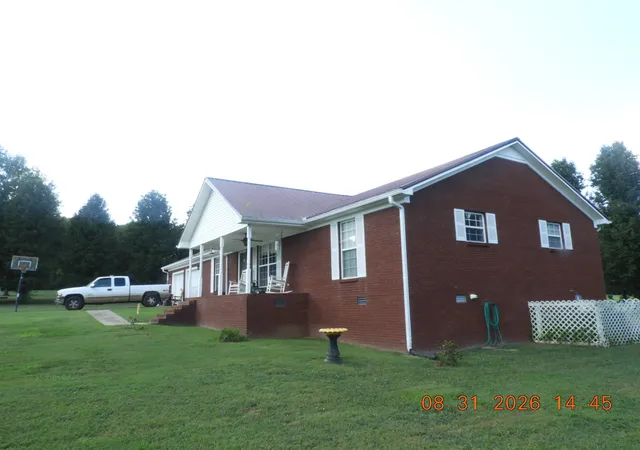 Photo 3 of Single family home for sale at 135 Crescentview Cutoff Rd, Pulaski, TN 38478 | MLS# 3530466 | Listing updated on 2026-09-24