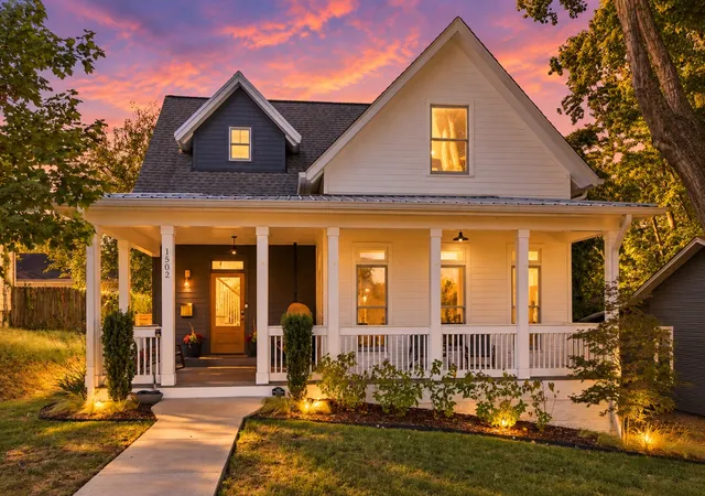 Photo 1 of Single family home for sale at 1502 Shelby Ave, Nashville, TN 37206 | MLS# 3610058 | Listing updated on 2026-10-04