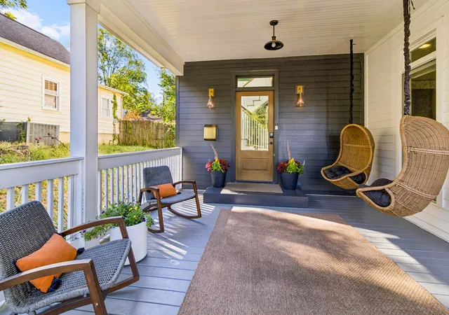 Photo 3 of Single family home for sale at 1502 Shelby Ave, Nashville, TN 37206 | MLS# 3610058 | Listing updated on 2026-10-04