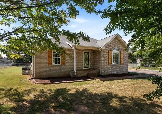 Photo 1 of Single family home for sale at 214 Westland St, Portland, TN 37148 | MLS# 3542682 | Listing updated on 2026-09-08