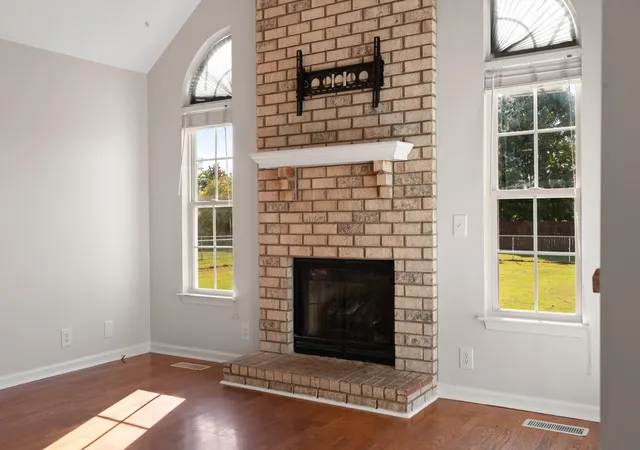 Photo 4 of Single family home for sale at 214 Westland St, Portland, TN 37148 | MLS# 3542682 | Listing updated on 2026-09-08