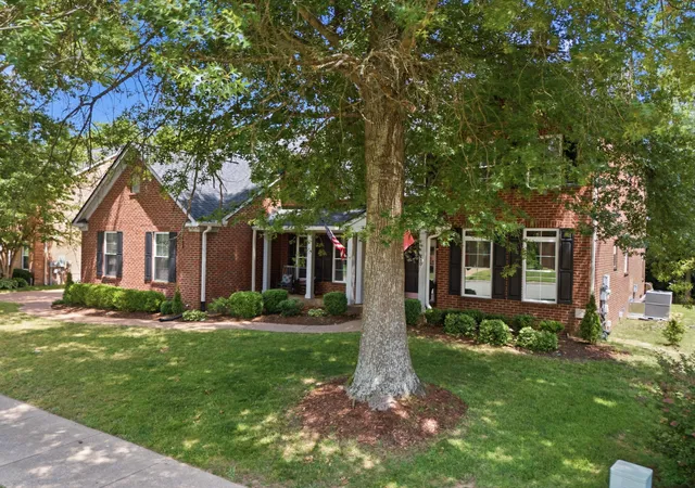 Photo 2 of Single family home for sale at 210 Stillcreek Dr, Franklin, TN 37064 | MLS# 3531358 | Listing updated on 2026-09-05