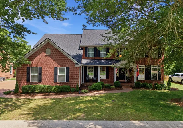 Photo 4 of Single family home for sale at 210 Stillcreek Dr, Franklin, TN 37064 | MLS# 3531358 | Listing updated on 2026-09-05