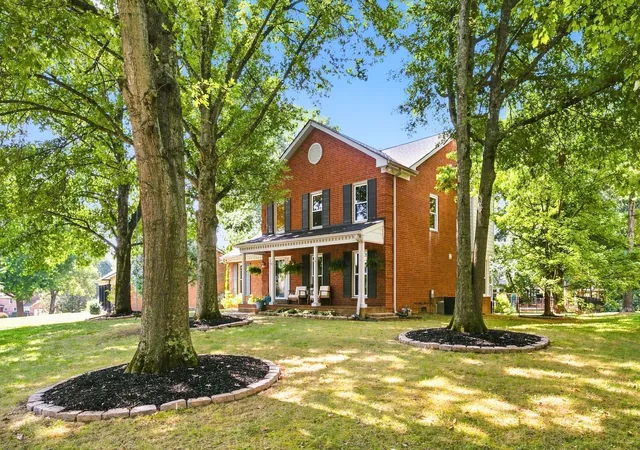Photo 1 of Single family home for sale at 5625 Hearthstone Ln, Brentwood, TN 37027 | MLS# 3531728 | Listing updated on 2026-09-22