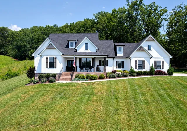 Photo 1 of Single family home for sale at 165 Reserve Dr Nw, Georgetown, TN 37336 | MLS# 3530415 | Listing updated on 2026-09-19