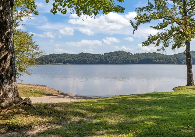 Photo 3 of Manufactured home for sale at 2550 N Eagle Crk Rd, Holladay, TN 38341 | MLS# 3542425 | Listing updated on 2026-09-05
