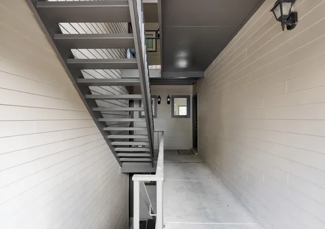 Listing Photo 4 - Condo for sale in building located at 312 Smt Ridge Cir, Nashville, TN 37215