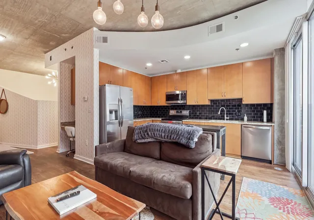 Condo for sale at 301 Demonbreun St #811, Nashville, TN 37201 | MLS# 3530861