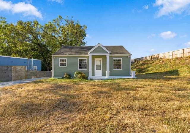 Photo 1 of Single family home for sale at 106 Dellway Dr, Nashville, TN 37207 | MLS# 3602643 | Listing updated on 2026-09-29