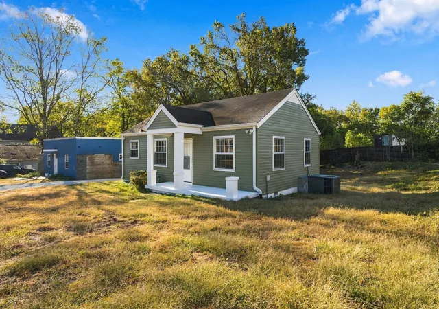 Photo 3 of Single family home for sale at 106 Dellway Dr, Nashville, TN 37207 | MLS# 3602643 | Listing updated on 2026-09-29