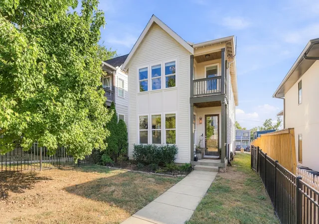 Photo 1 of Single family home for sale at 926 Thomas Ave, Nashville, TN 37216 | MLS# 3601571 | Listing updated on 2026-09-30