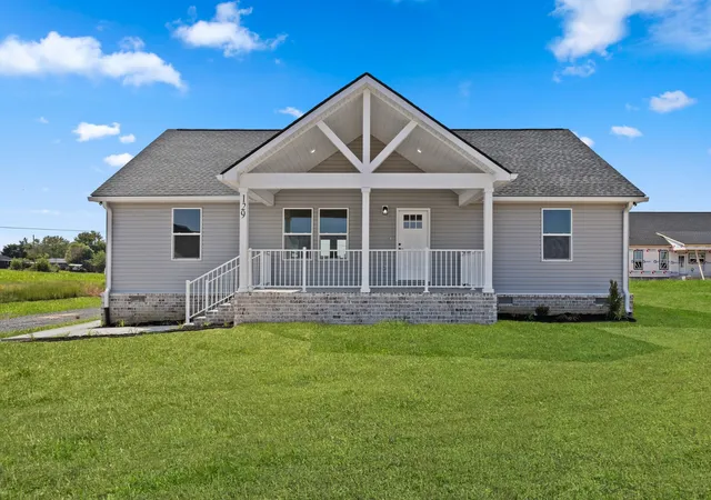 Single family home for sale at 129 Martha Cir, Lafayette, TN 37083 | MLS# 3545520 | Listing updated on 2026-10-04