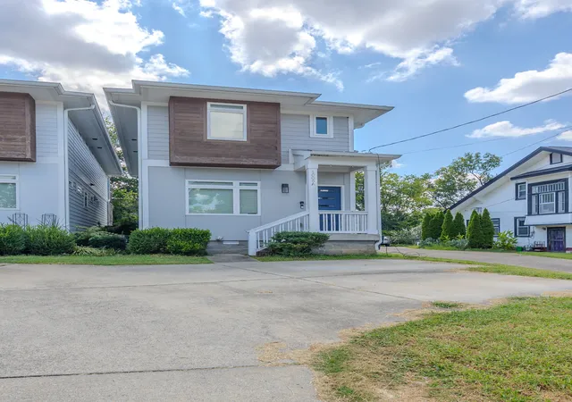 Photo 1 of Single family home for sale at 1006 Spain Ave, Nashville, TN 37216 | MLS# 3531339 | Listing updated on 2026-10-11