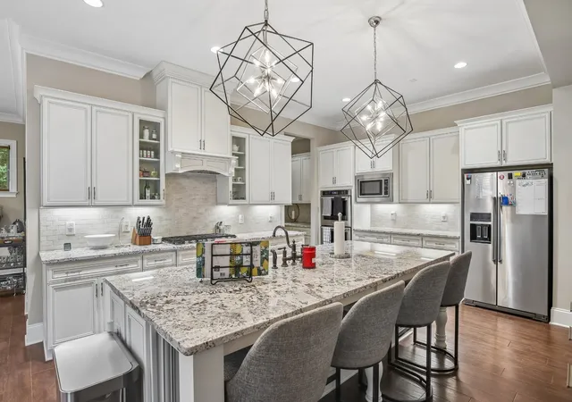 Photo 3 of Single family home for sale at 9485 Whetstone Blvd, Brentwood, TN 37027 | MLS# 3542215 | Listing updated on 2026-10-01