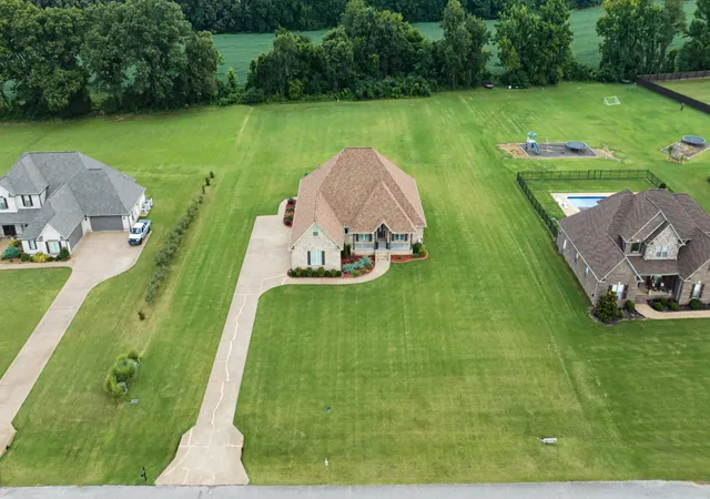 Photo 3 of Single family home for sale at 22 Hale Farm Rd, Humboldt, TN 38343 | MLS# 3531562 | Listing updated on 2026-09-02