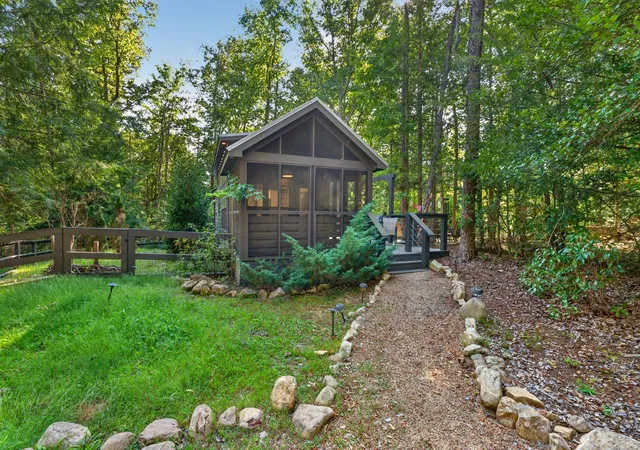 Photo 3 of Manufactured home for sale at 54 Mountain Laurel Ln, Monteagle, TN 37356 | MLS# 3596614 | Listing updated on 2026-09-23
